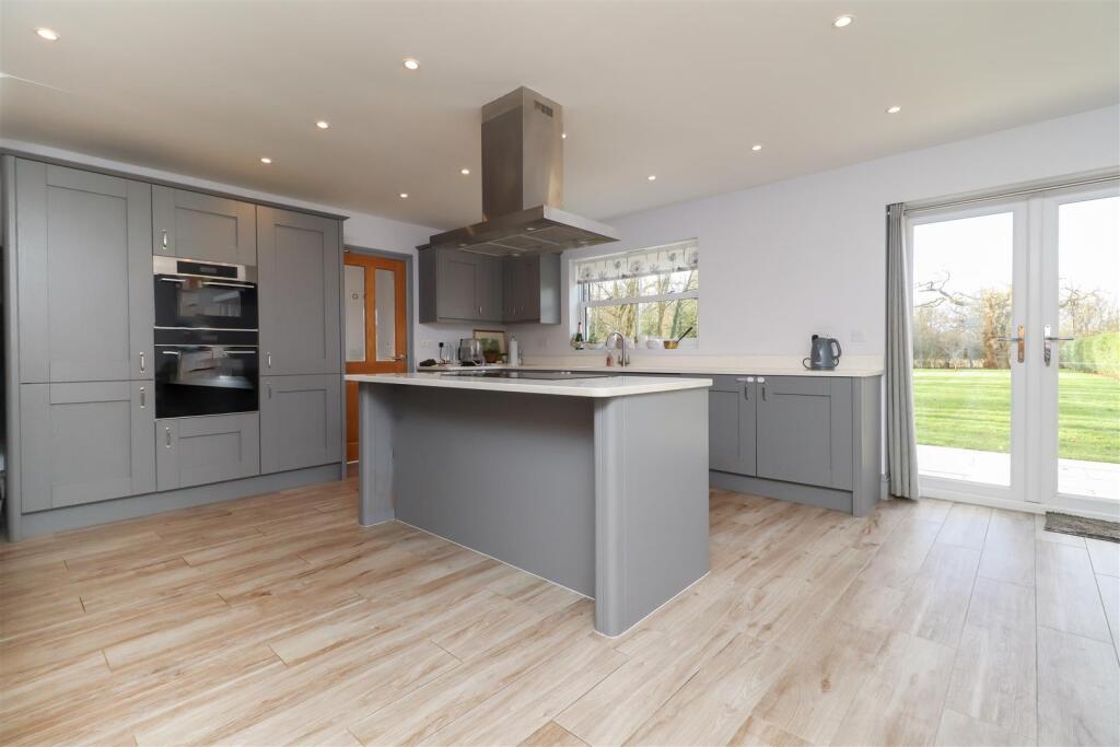 Additional property image - The Ashes, Haseley Knob, Warwick