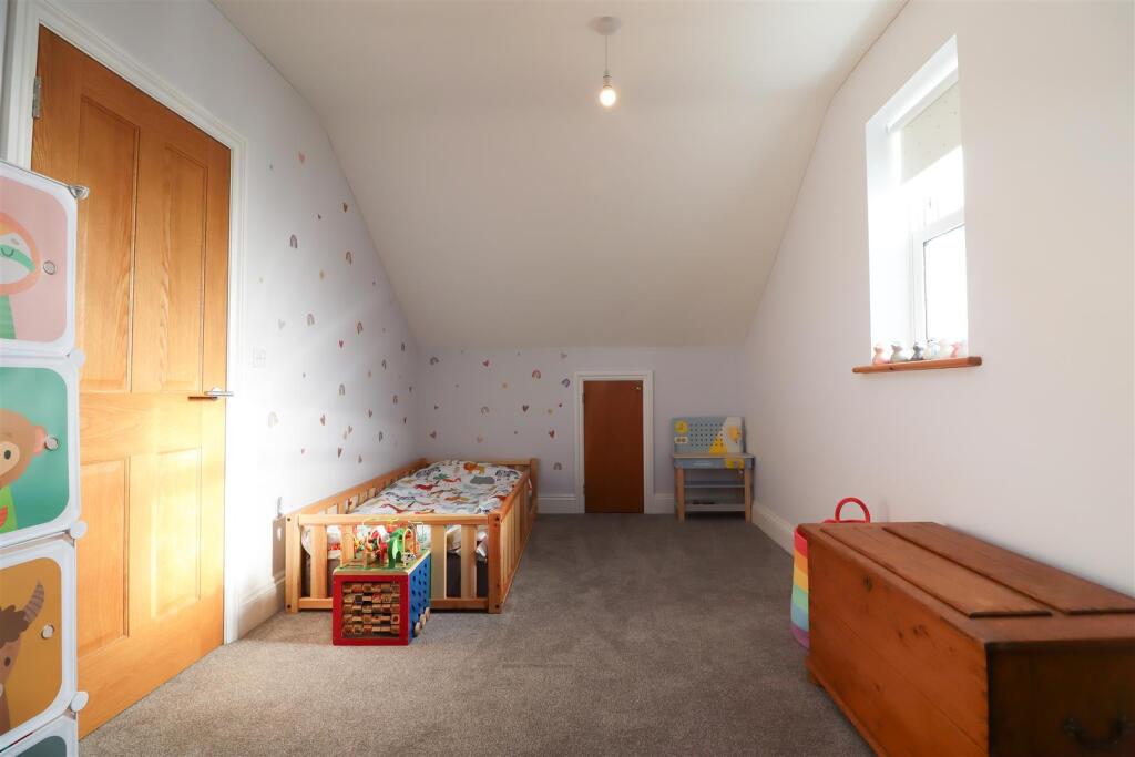 Additional property image - The Ashes, Haseley Knob, Warwick