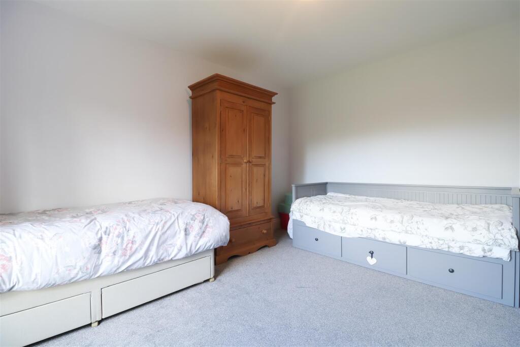 Additional property image - The Ashes, Haseley Knob, Warwick