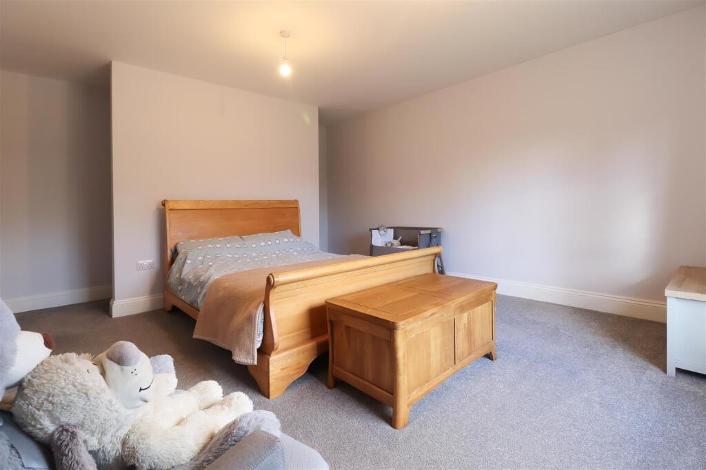 Additional property image - The Ashes, Haseley Knob, Warwick