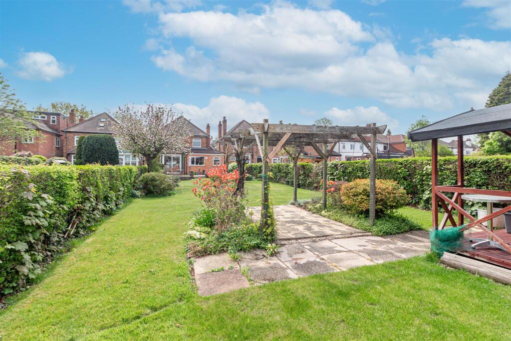 Main image of property: Solihull Road, Shirley, Solihull