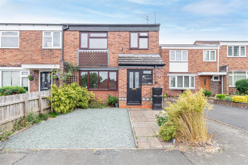 Main image of property: Sudbury Close, Leamington Spa