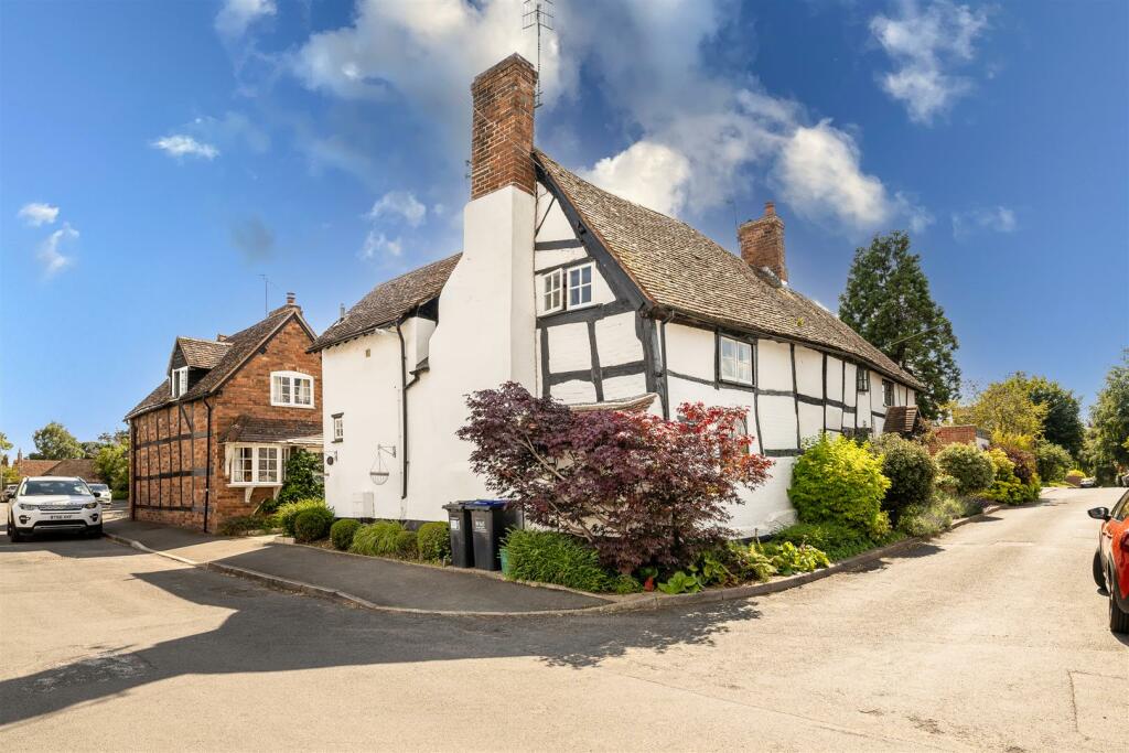 Additional property image - Avondale Cottage, Keytes Lane, Barford