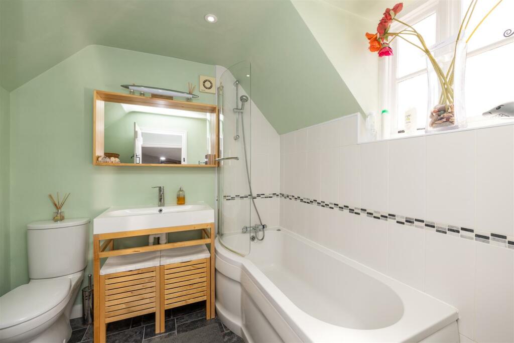 Additional property image - Avondale Cottage, Keytes Lane, Barford