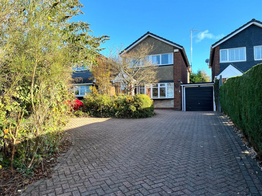 3 bedroom link detached house for sale in March Banks, Rugeley, WS15