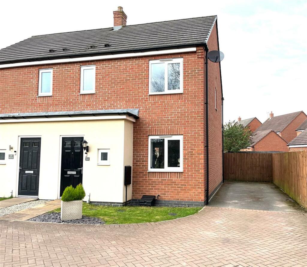 3 bedroom semidetached house for sale in Bagnall Way, Hawksyard