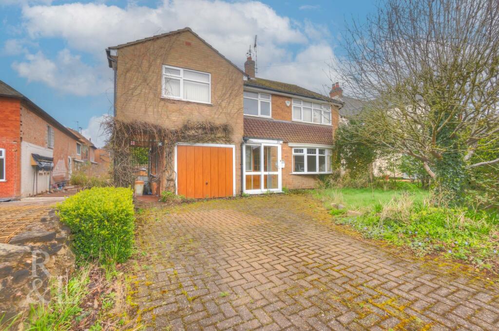 3 bedroom detached house for sale in Highfield Road, Keyworth