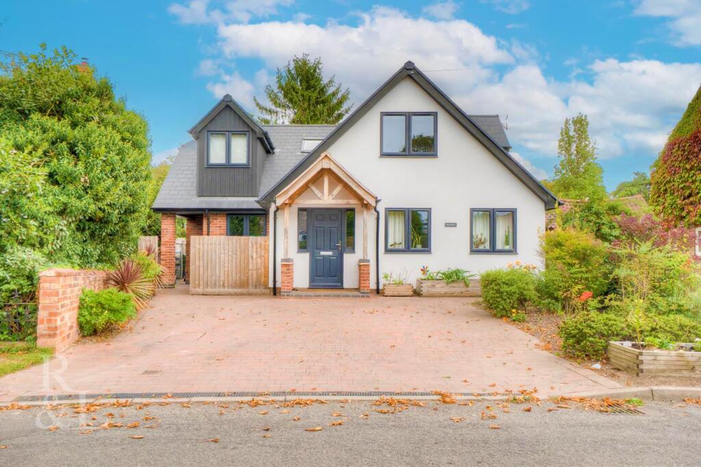 Main image of property: Main Street, Hickling