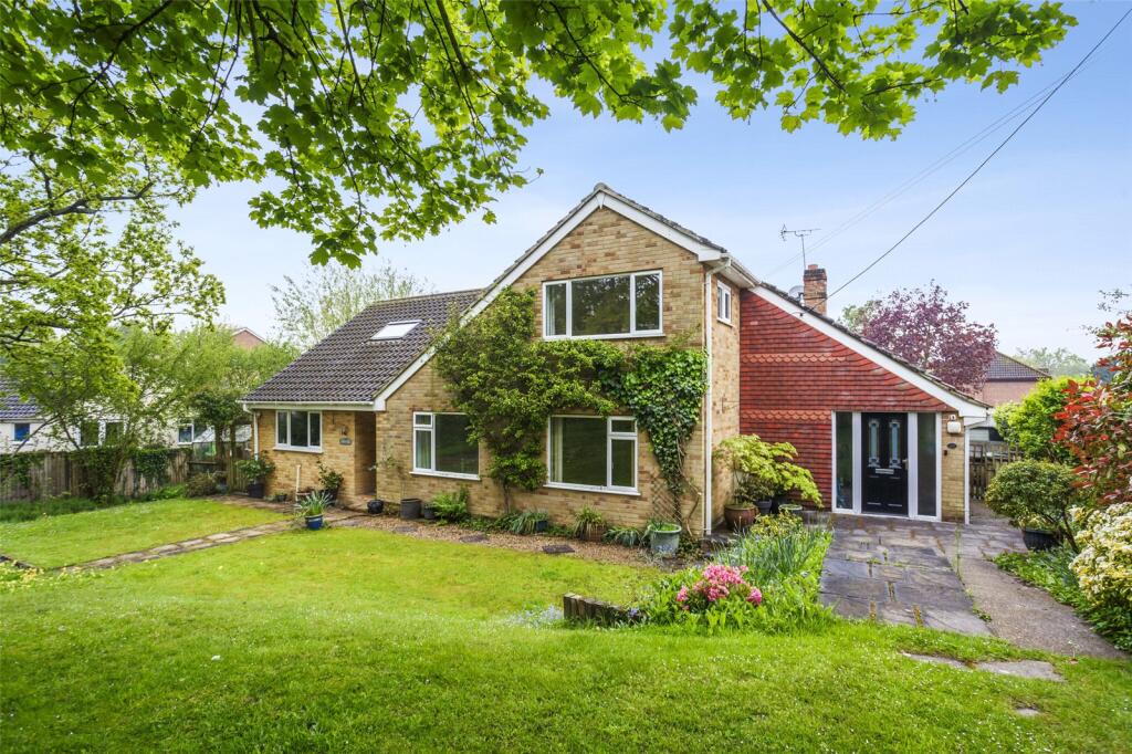 Main image of property: West Street, Tadley Common, RG26