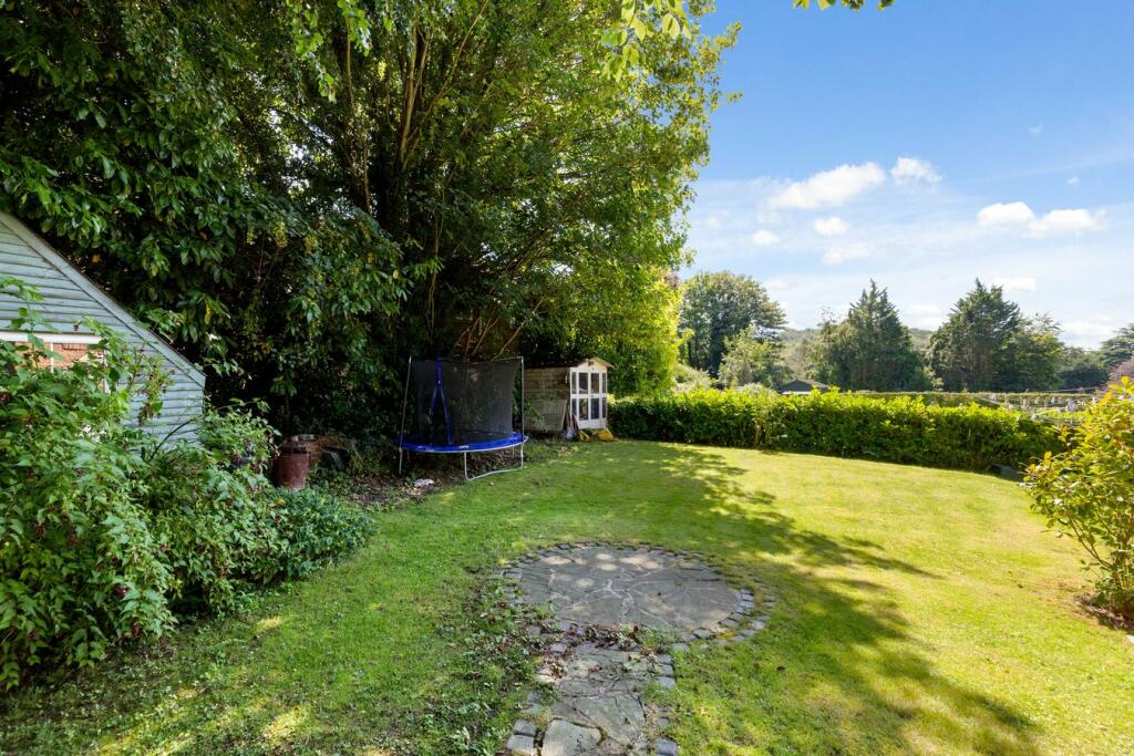 3 bedroom detached house for sale in London Road, River, Dover, CT16