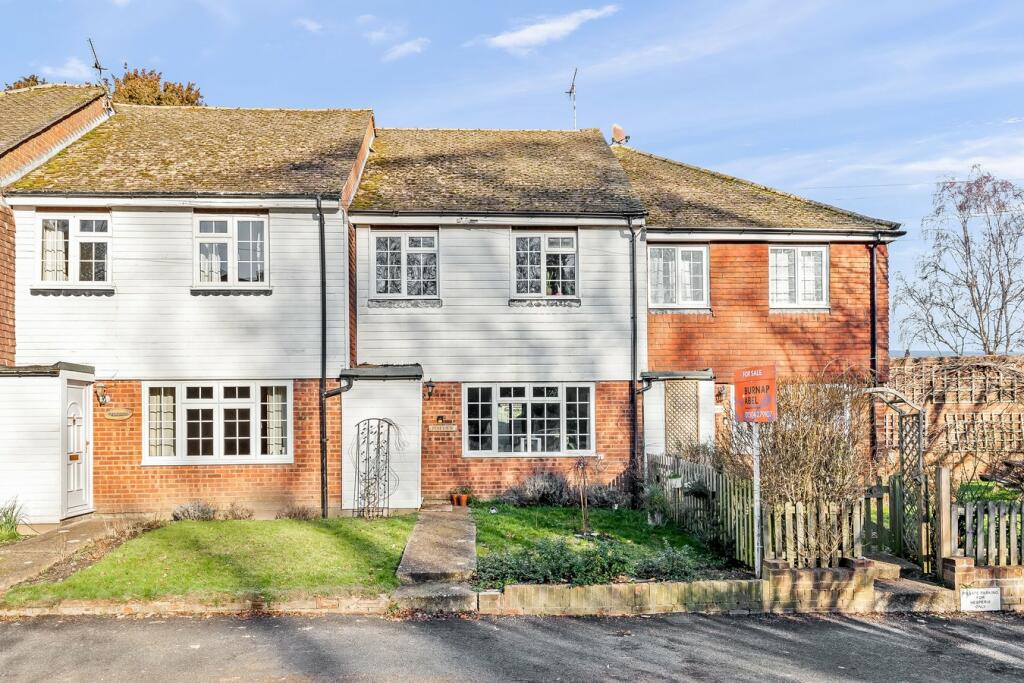 3 bedroom terraced house for sale in The Street, Eythorne, Dover, CT15
