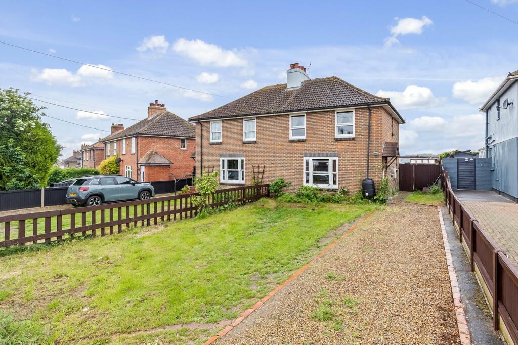 3 bedroom semi-detached house for sale in Adelaide Road, Elvington ...