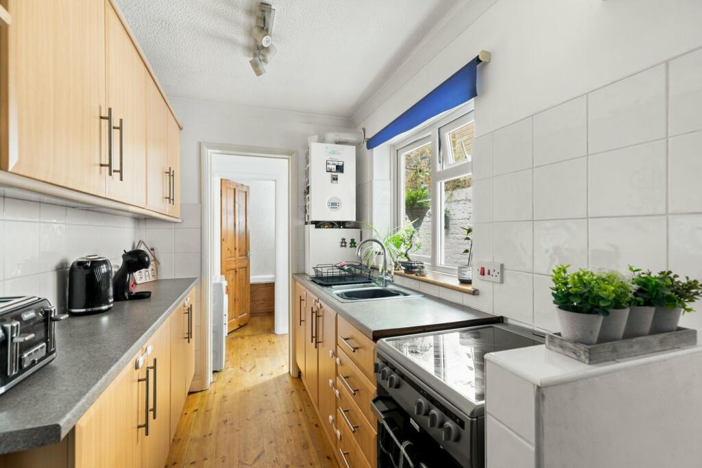 Additional image 6 of Queens Gardens, Dover, CT17