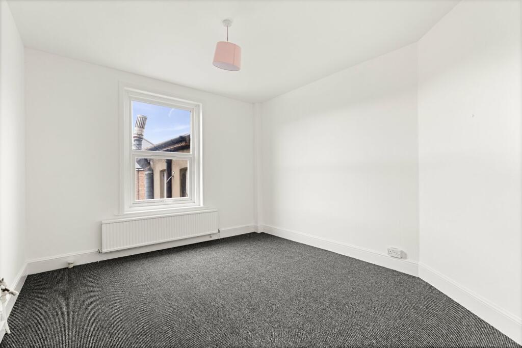 Additional image 6 of Cherry Tree Avenue, Dover, CT16