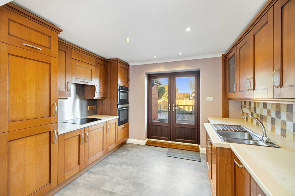 Additional property image - Green Lane, Eythorne, Dover, CT15