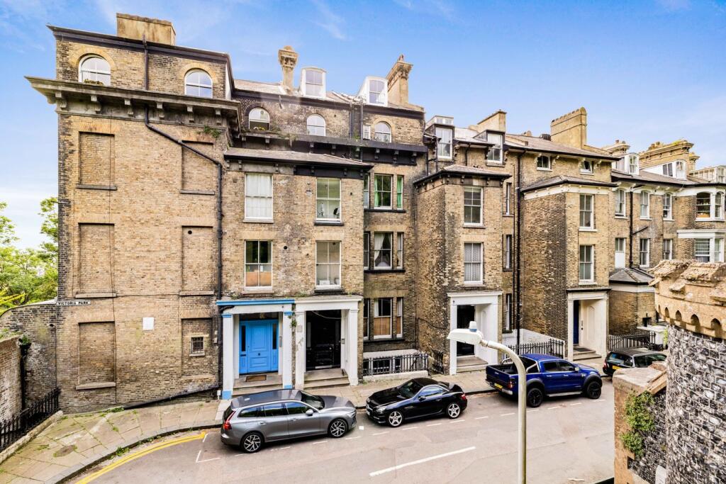 Main image of property: 2 Victoria Park, Dover, CT16