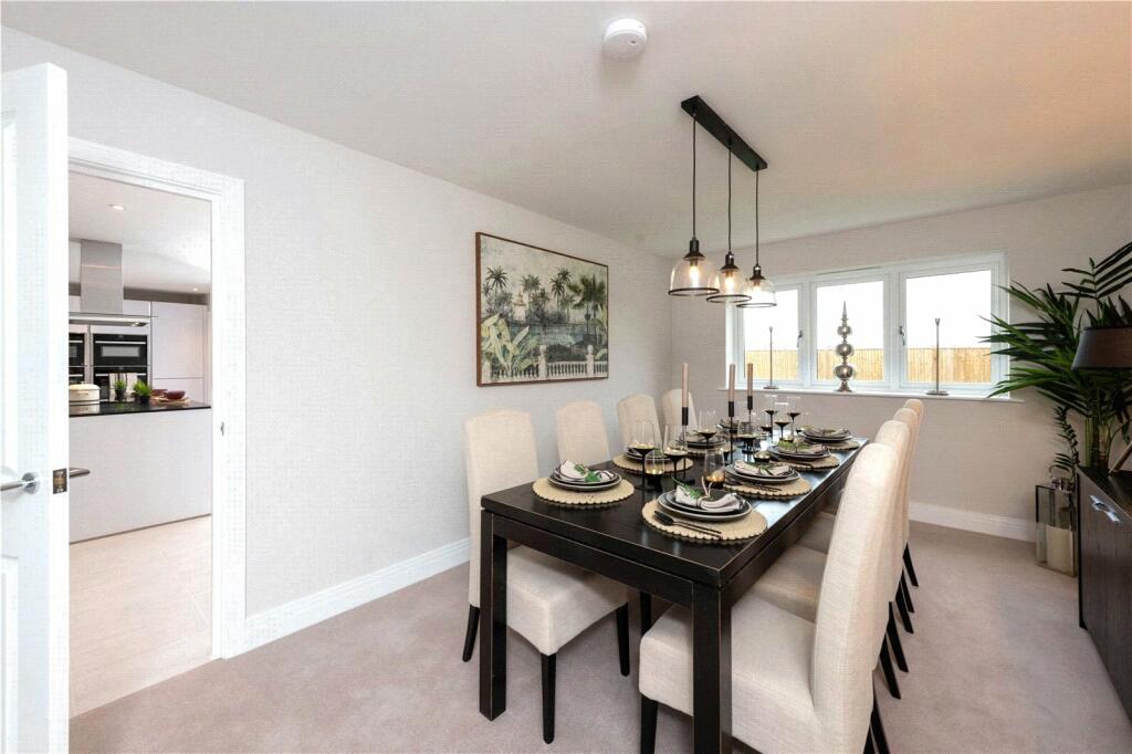 Additional property image - Manor Walk, Thaxted, CM6