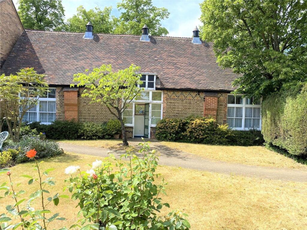 Main image of property: Hertswood Court, Hillside Gardens, Barnet, EN5