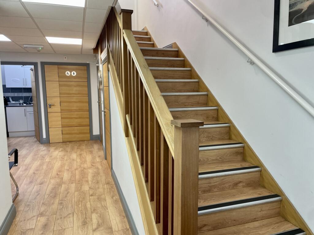 Additional property image - Lake Place, Hoylake, CH47