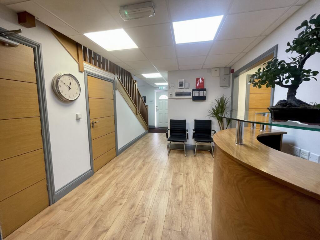 Additional property image - Lake Place, Hoylake, CH47