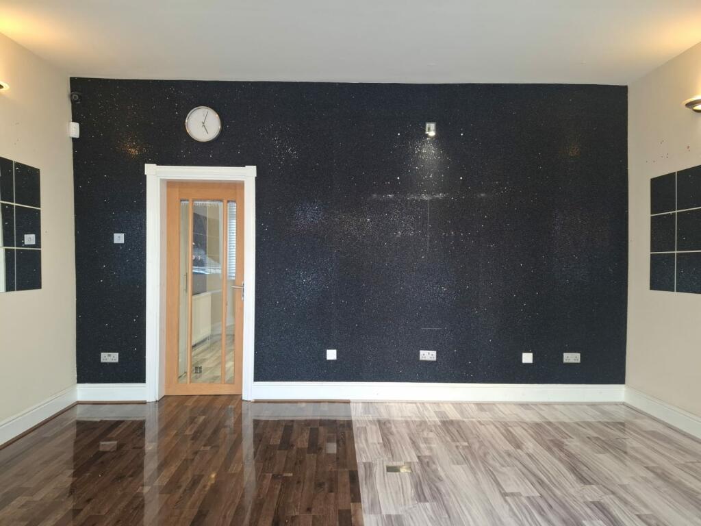 Additional property image - Grange Road West, Wirral, CH41