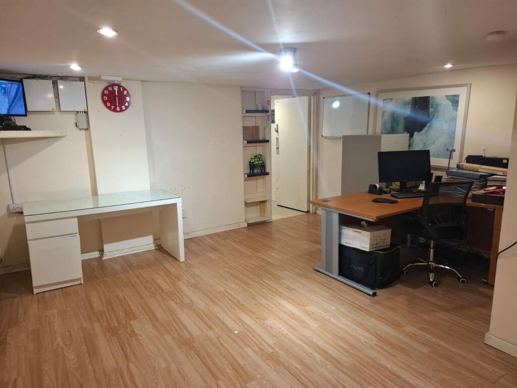 Additional property image - Grange Road West, Wirral, CH41