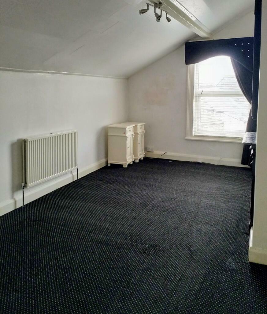 Additional property image - Grange Road West, Wirral, CH41