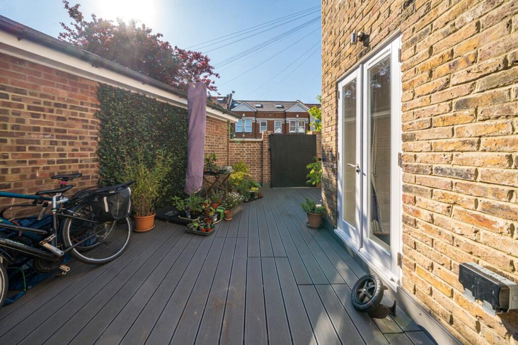 Main image of property: Berrymead Gardens, London, W3