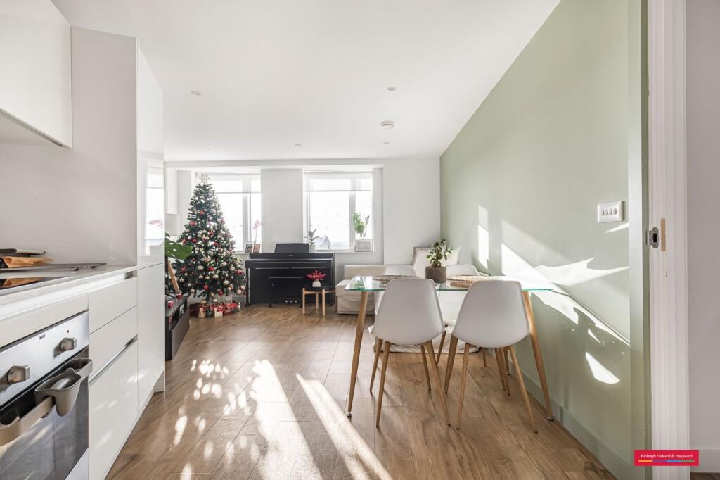 Main image of property: High Street, London, W3