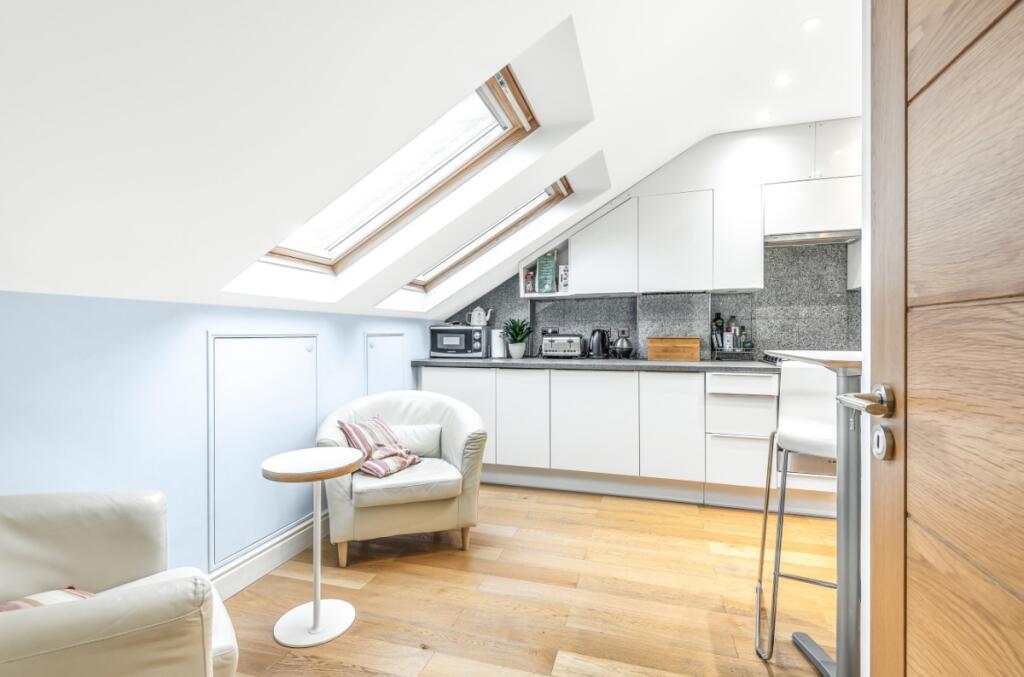 Main image of property: The Mall, London, W5