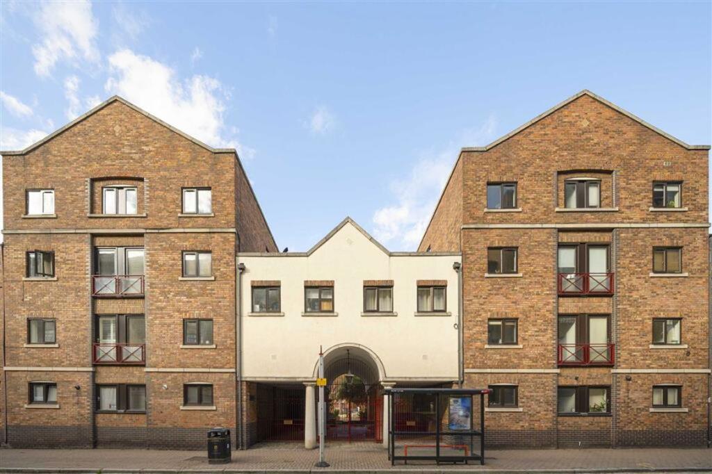 Main image of property: Prospect Place, Wapping