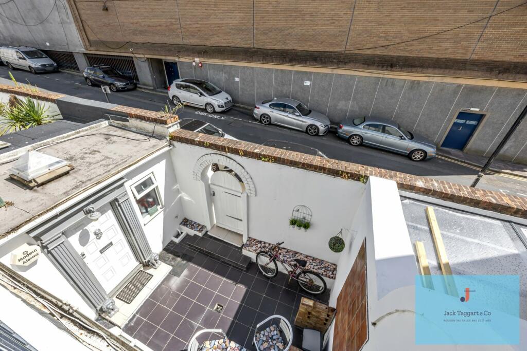 Additional property image - Queensbury Mews, Brighton, BN1