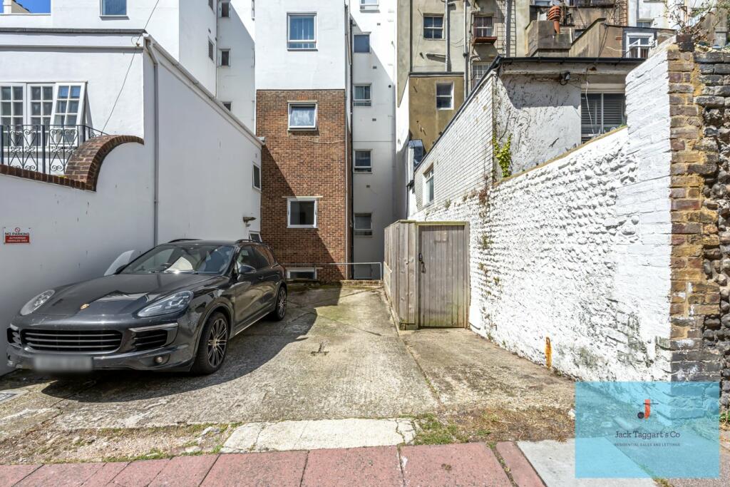 Additional property image - Queensbury Mews, Brighton, BN1
