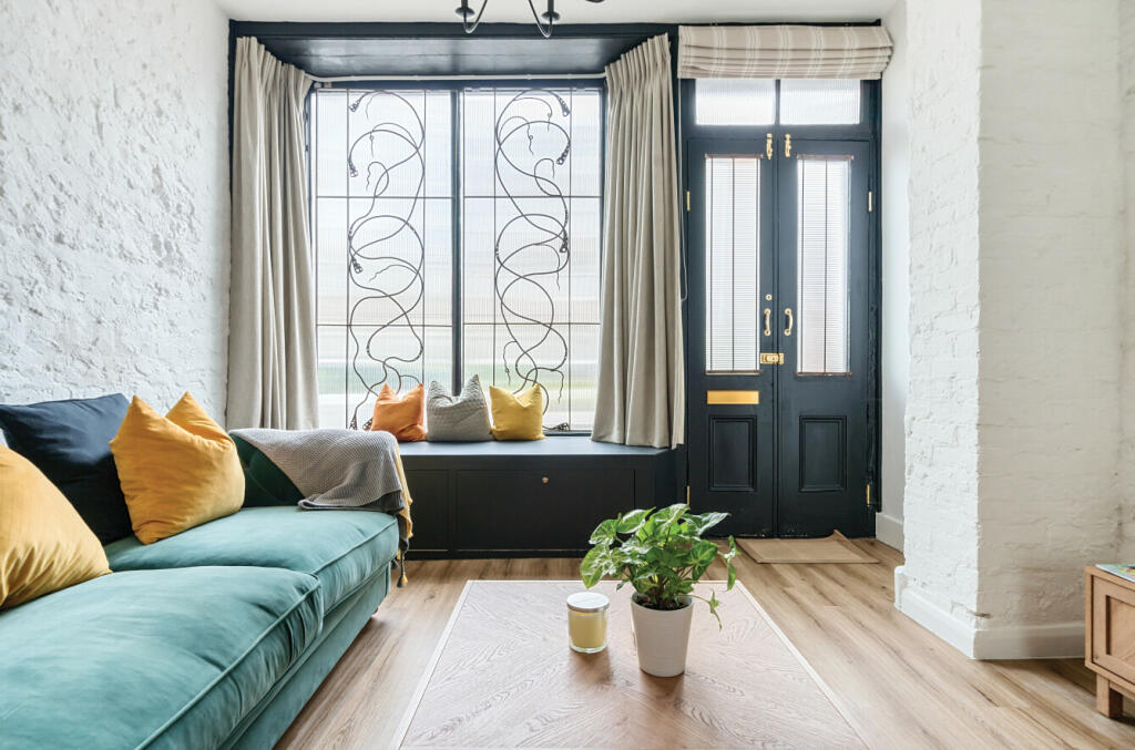 Additional property image - Upper St James's Street, Brighton, BN2