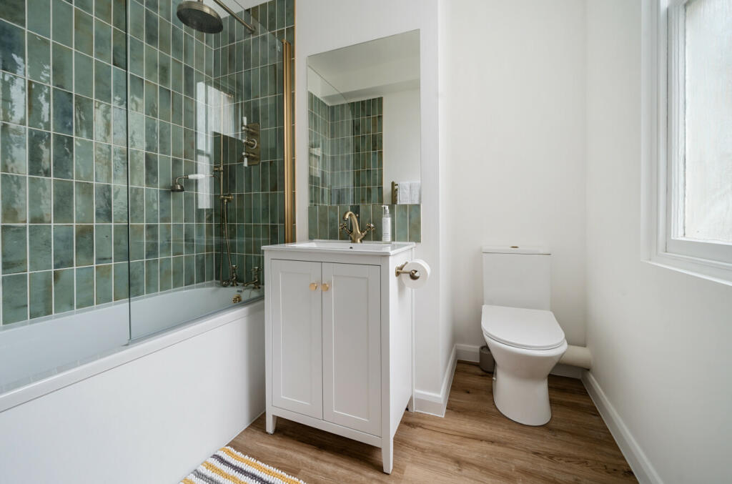 Additional property image - Upper St James's Street, Brighton, BN2