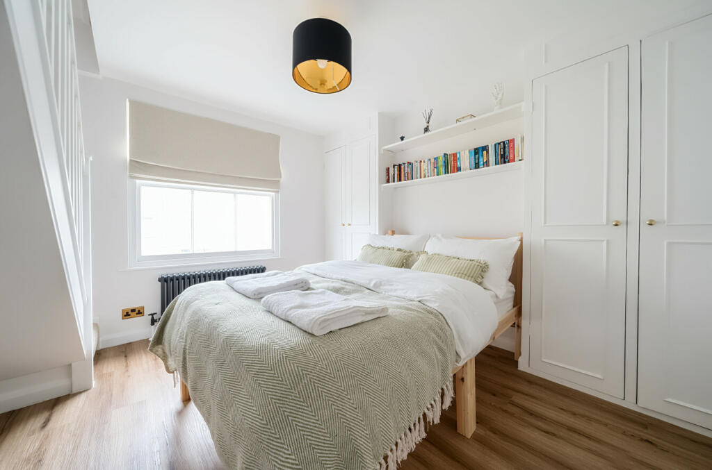 Additional property image - Upper St James's Street, Brighton, BN2