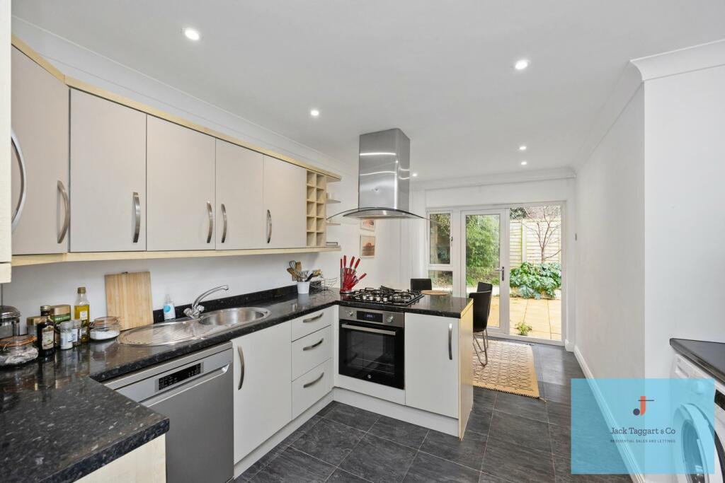 Additional property image - Caisters Close, Hove, BN3