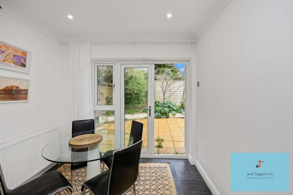 Additional property image - Caisters Close, Hove, BN3