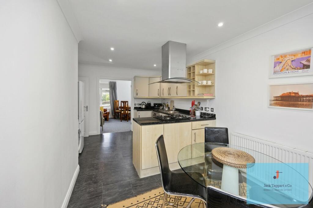 Additional property image - Caisters Close, Hove, BN3
