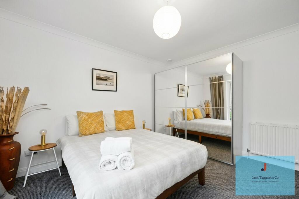 Additional property image - Caisters Close, Hove, BN3