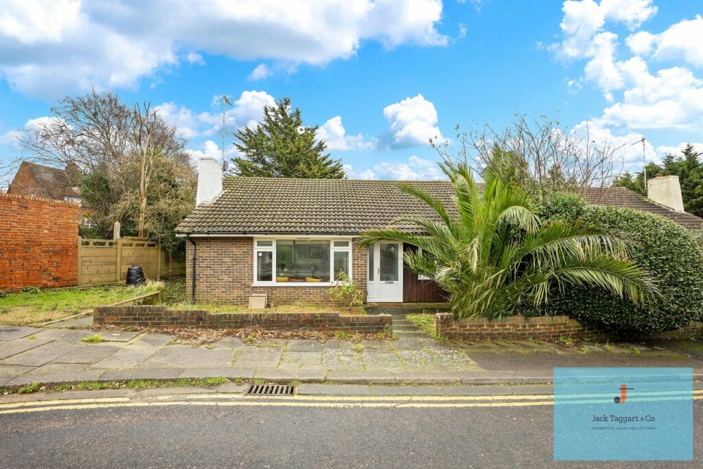Additional property image - Caisters Close, Hove, BN3
