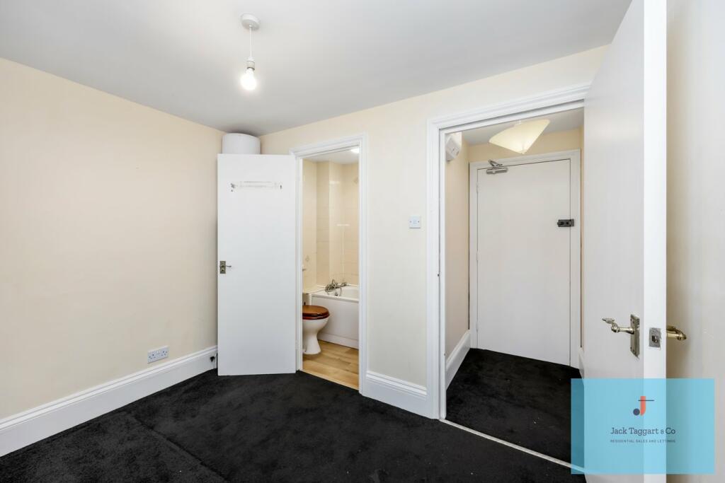 Additional property image - Western Road, Brighton, BN1