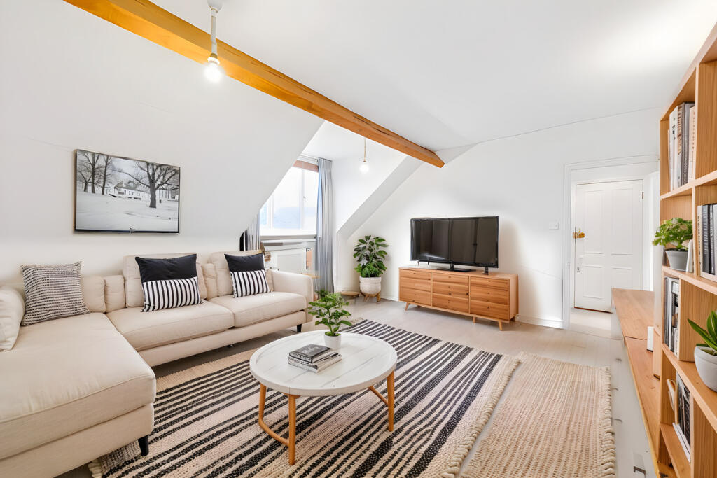Main image of property: Mount Park Road, London, W5