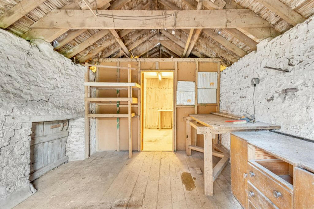 Additional property image - Church Lane, Bristol, BS40