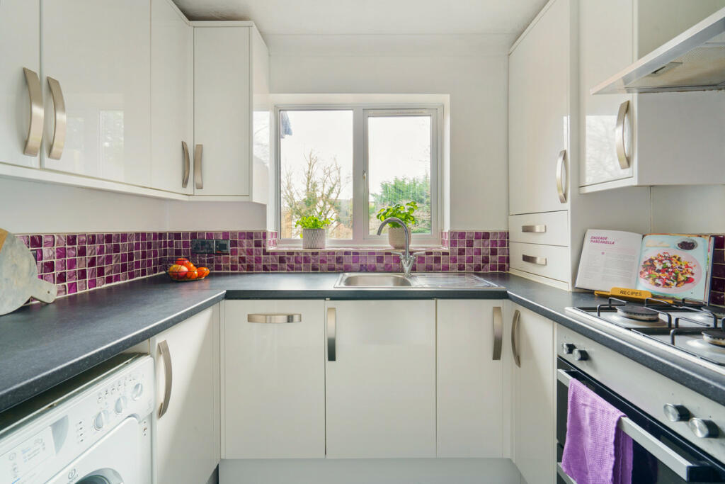 Additional property image - Lulworth Park, Kenilworth, CV8