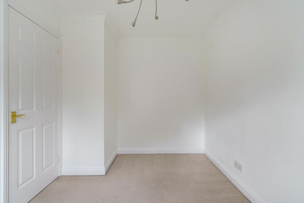 Additional property image - Lulworth Park, Kenilworth, CV8