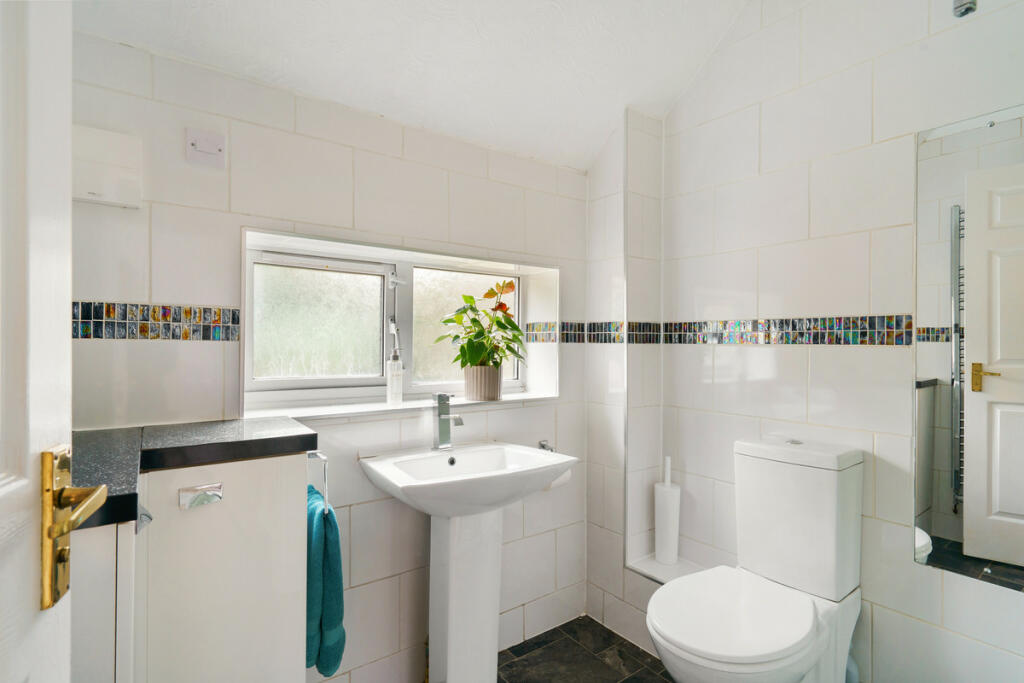 Additional property image - Lulworth Park, Kenilworth, CV8
