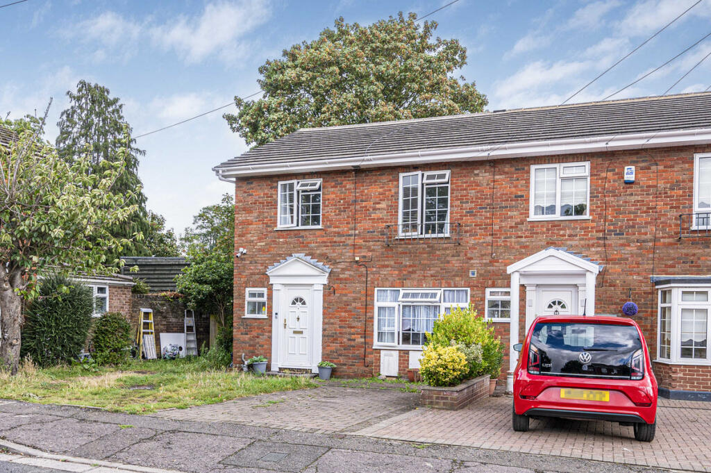 Main image of property: Catherines Close, London, UB7