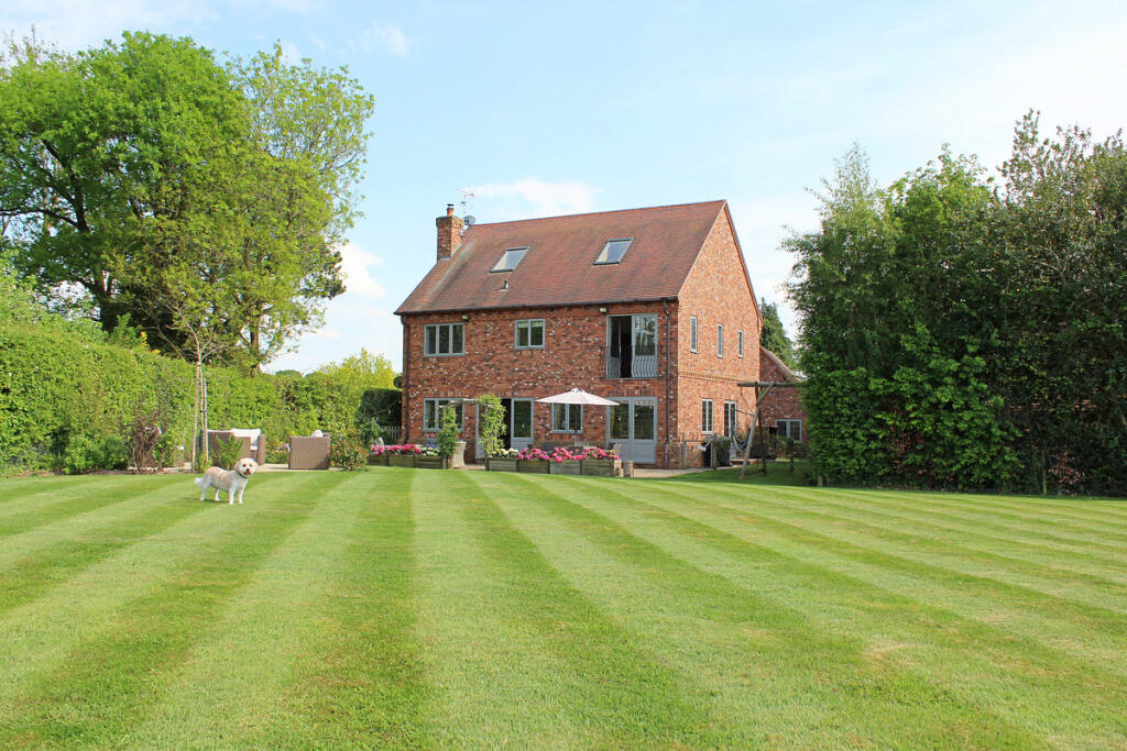 Main image of property: Netherwood Lane, Solihull, B93