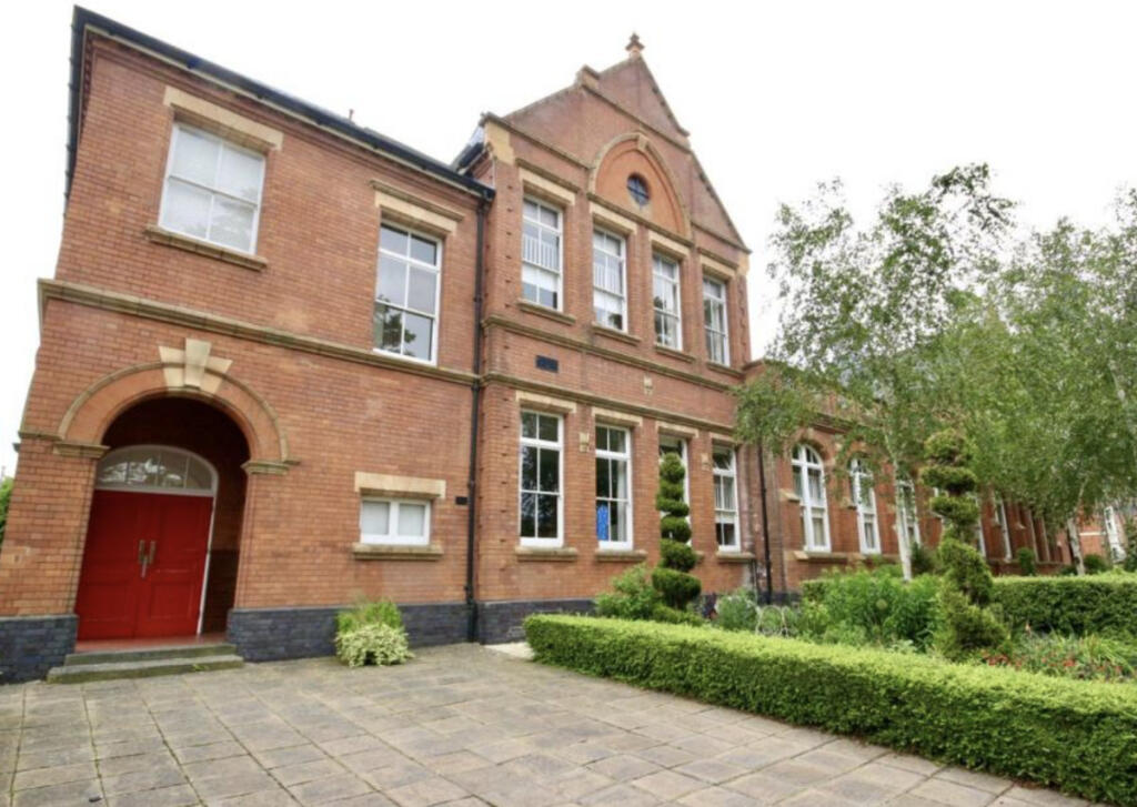 Main image of property: Euclid Street, Swindon, SN1